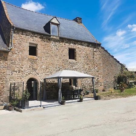 Gite Equestre Dans Centre Equestre Vers Saint Malo Plerguer Exteriér fotografie